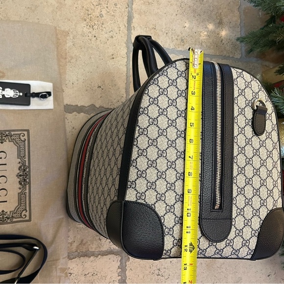 Gucci Savoy, GG Supreme large duffel bag made in Italy NWT - Picture 12 of 14